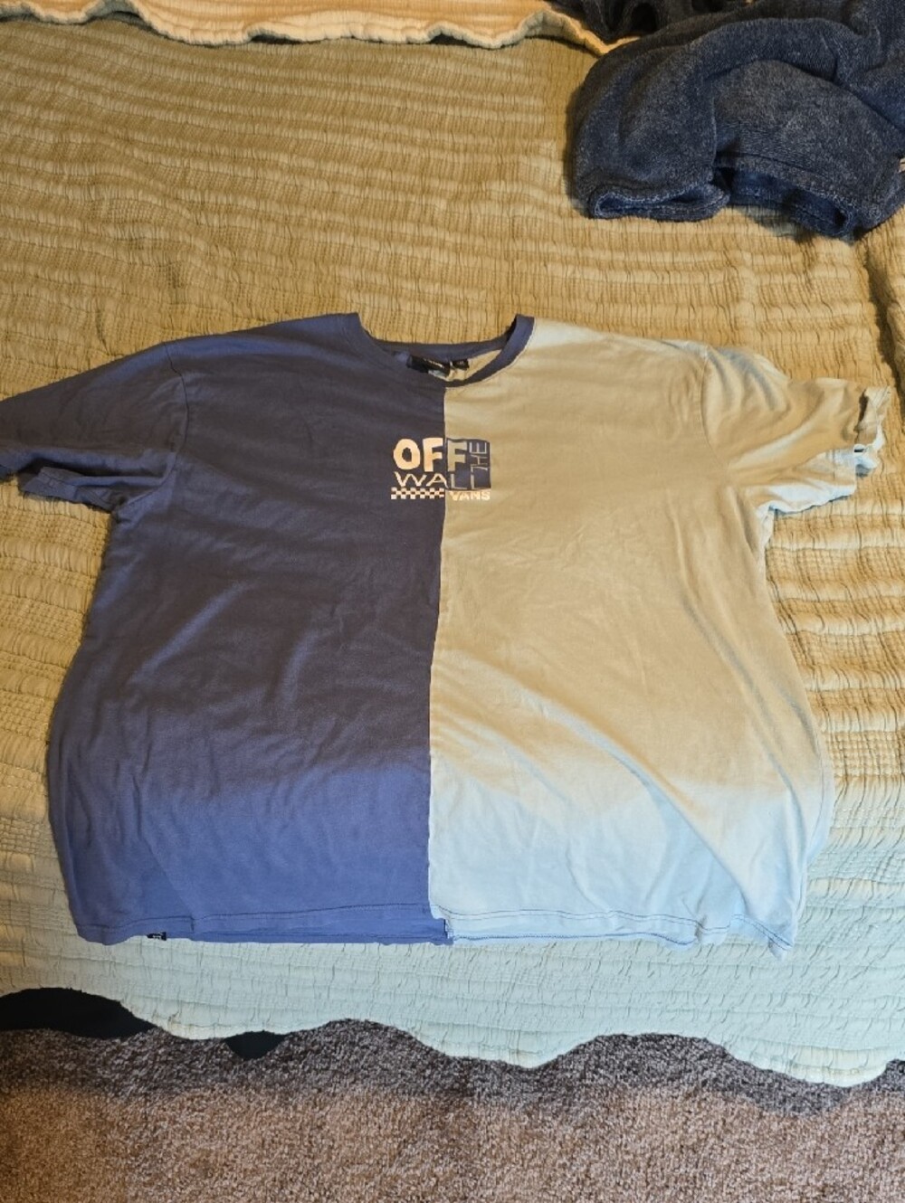 Vans Navy and Sage Two-Tone 'Off The Wall' Graphic Tee